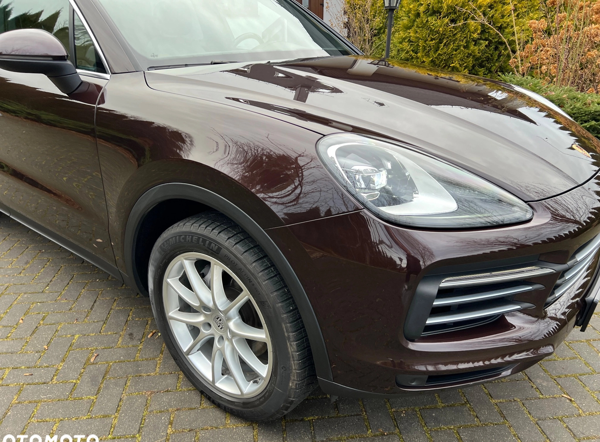 Porsche Cayenne cena 270600 przebieg: 126000, rok produkcji 2018 z Lublin małe 631